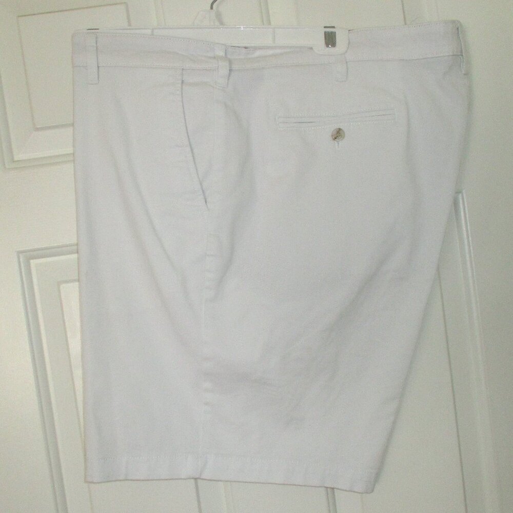 Nautica Mens Flat Front Stretch White Deck Golf Short Pant - Size 46W